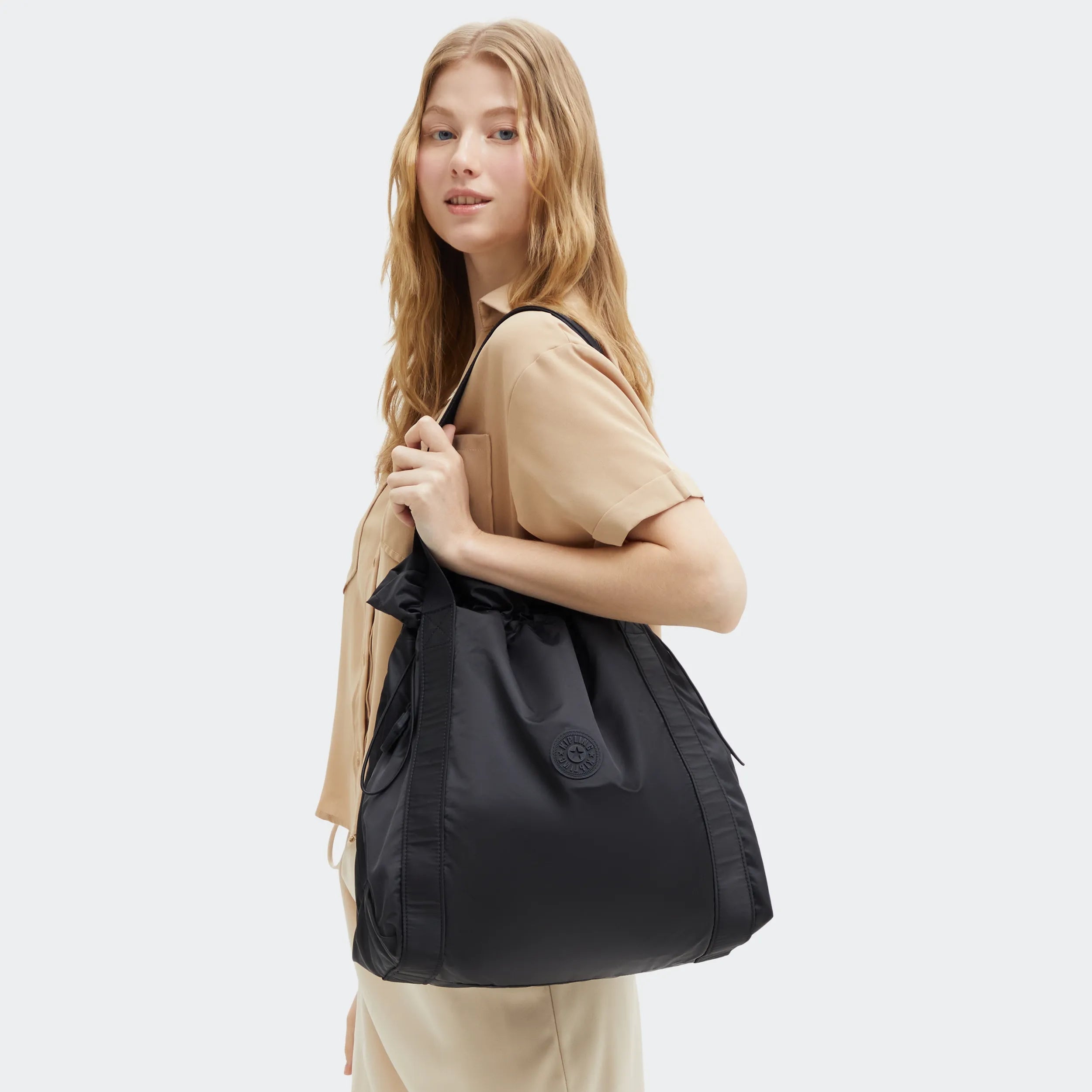 Elmar Smooth Satin Tote Bag - Image 7